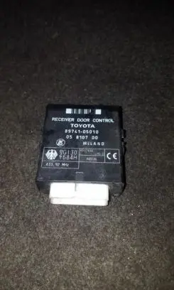 Toyota Avensis T220 Other control units/modules 8974105010 005810700