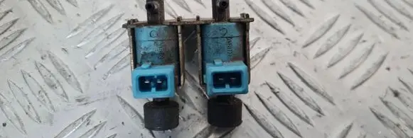 Suzuki Jimny Valve vacuum 
