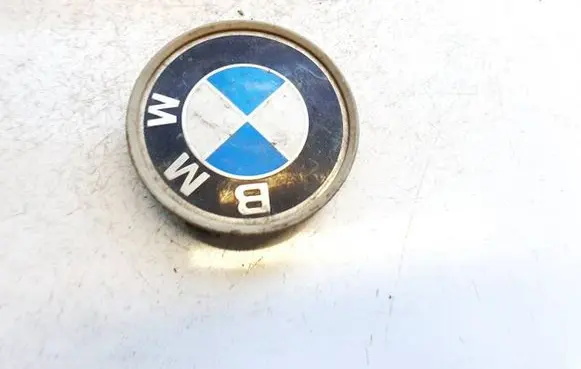 BMW 5 E39 Original wheel cap 6768640