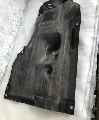 Mazda CX-30 Rear underbody cover/under tray 563p1