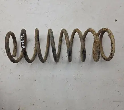 Toyota Land Cruiser (BJ70) Front coil spring 