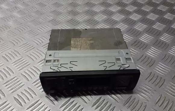 Dacia Logan I Radio/CD/DVD/GPS head unit LUBECKCC22