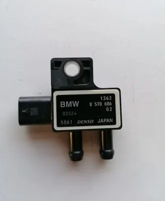 BMW 7 G11 G12 Exhaust gas pressure sensor 8570686