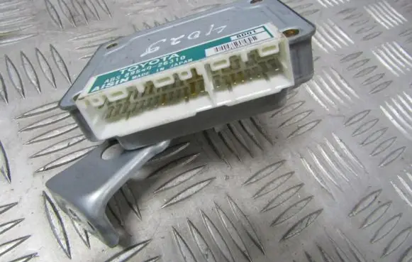 Toyota Hiace (H200) ABS control unit/module 8954026310 89540-26310