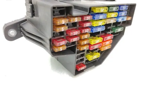 Volkswagen PASSAT B6 Fuse module 3c2941624 34104909 260309