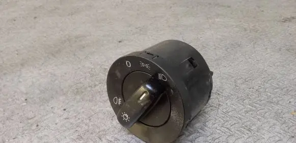 Volkswagen Jetta V Light switch 1K0941431BC