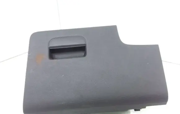 Volkswagen Tiguan Glove box 5M1858719E