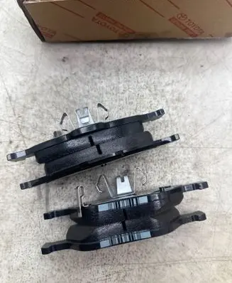 Toyota Yaris Brake pads (front) 044650D120 GA5019
