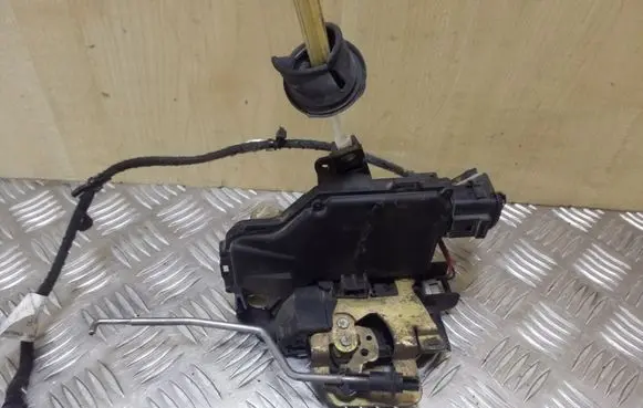 Audi A2 Front door lock
