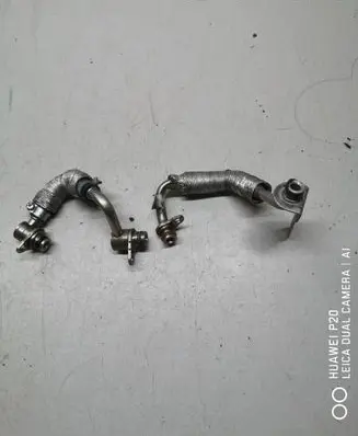 BMW X5 F15 Coolant pipe/hose 8626655