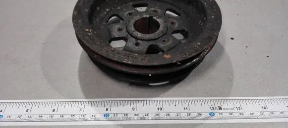 Nissan Terrano Crankshaft pulley