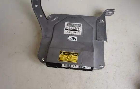 Toyota Prius (XW20) ABS control unit/module 8954047100