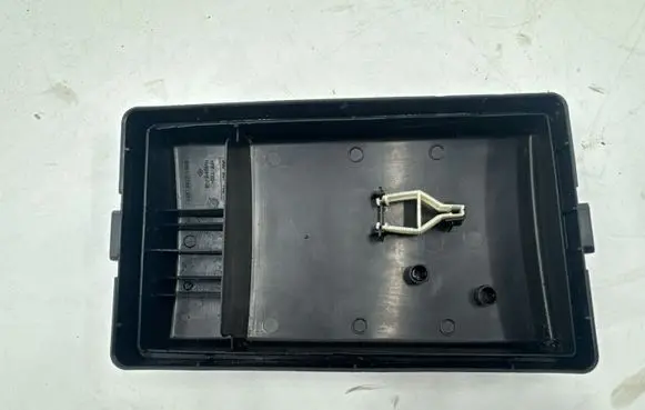 Volkswagen Golf VII Fuse box cover 5Q0937132A 63512386