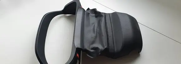 Honda CR-V Steering wheel column trim