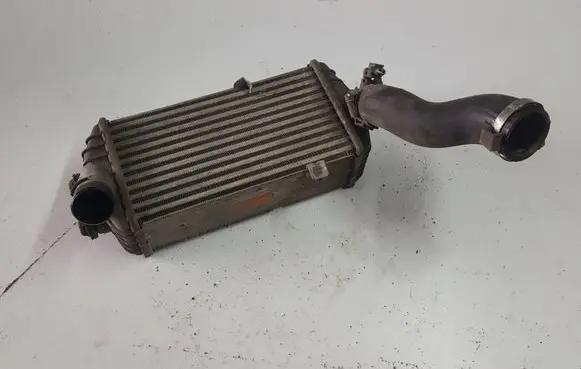 Hyundai i20 (PB PBT) Intercooler radiator 28270-2A640