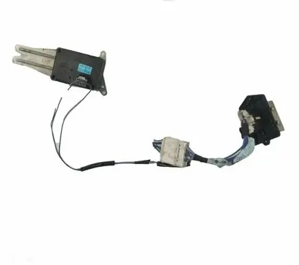 Mazda 323 Heater blower motor/fan resistor HB151BC5E