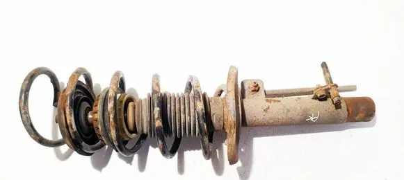 Peugeot 207 Front shock absorber/damper