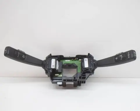 Volvo V60 Indicator stalk 31394001 31394008