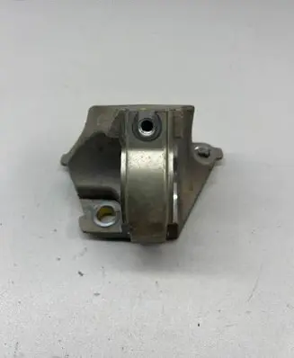 Renault Captur Driveshaft support bearing bracket 397743238R