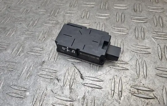 Volvo V70 Alarm control unit/module 30797900