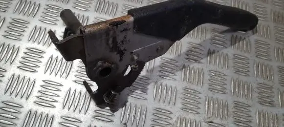 Isuzu Trooper Handbrake/parking brake lever assembly