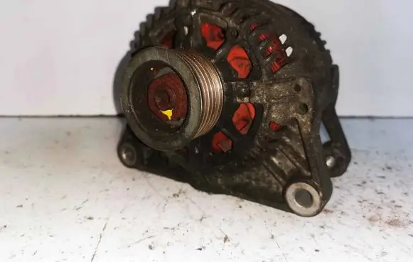 Nissan Almera Tino Generator/alternator CA1442IR