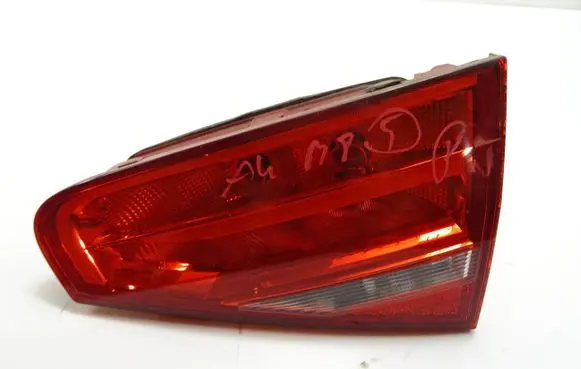 Audi A4 S4 B8 8K Tailgate rear/tail lights 01091502