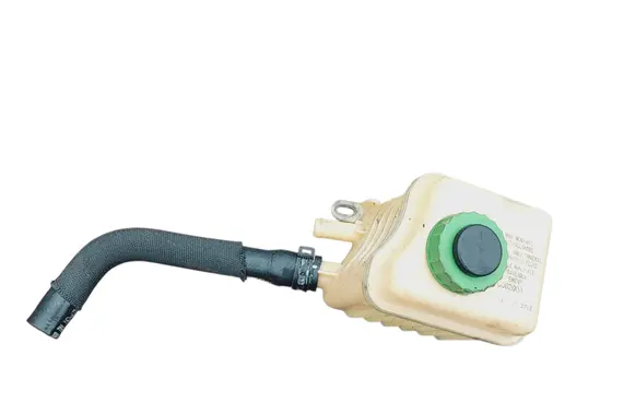 Audi Q7 4L Brake fluid reservoir 