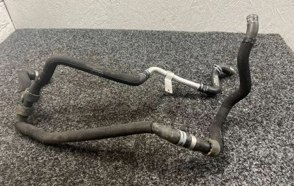 Audi Q5 SQ5 Engine coolant pipe/hose 4M0265374R 4M0819927F