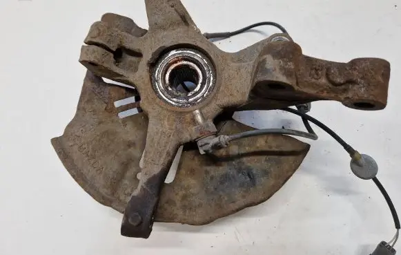 Mazda CX-7 Front wheel hub spindle knuckle