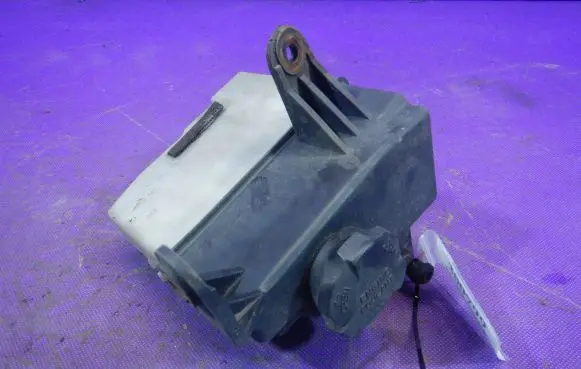 Hyundai i10 Coolant expansion tank/reservoir 25430-0XXXX