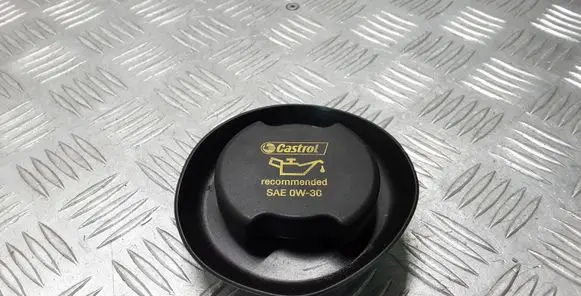 Land Rover Evoque I Oil filler cap GX736A940AA