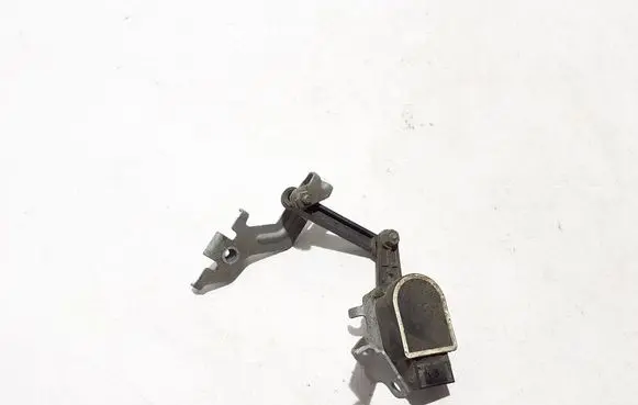 Volvo C40 Rear air suspension level height sensor 32246677