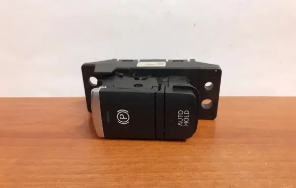 Nissan Qashqai Other switches/knobs/shifts 251756FR0A 11018