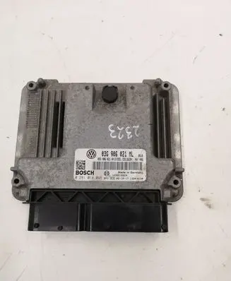 Volkswagen Touran I Engine control unit/module 03G906021ML 0281014046