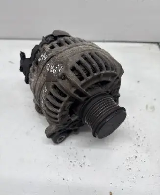 Volkswagen Sharan Generator/alternator 0124515010 028903028E