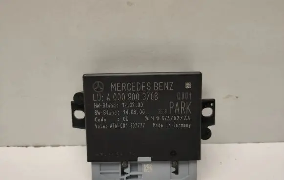 Mercedes-Benz E W212 Parking PDC control unit/module A0009003706