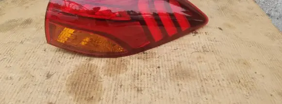 Hyundai Tucson TL Rear/tail lights 92402D7600