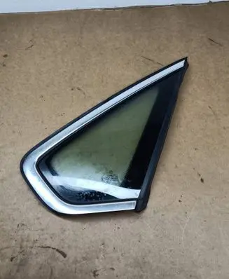 Volkswagen PASSAT B7 USA Rear side window 561845298G 43R001229 E000218
