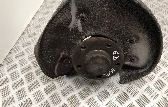 Audi A4 S4 B8 8K Rear wheel hub