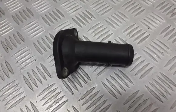 Seat Ibiza III (6L) Engine coolant pipe/hose 045121121A