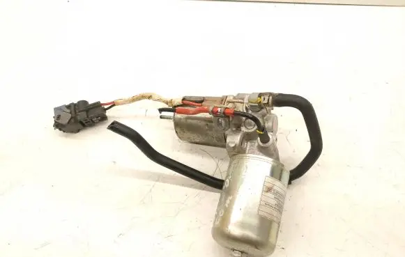 Toyota Corolla E210 E21 Vacuum pump 21211B108