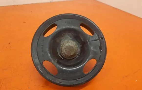 Skoda Fabia Mk1 (6Y) Crankshaft pulley 03D105255D