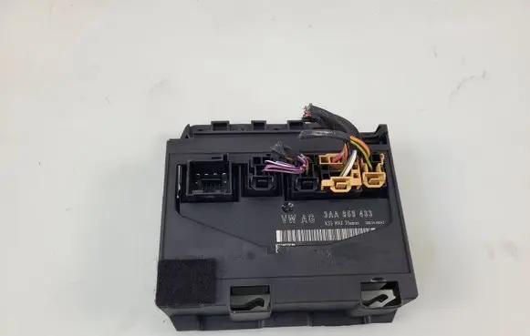 Volkswagen PASSAT B7 Comfort/convenience module 3AA959433