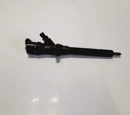Peugeot 607 Fuel injector 9637377980