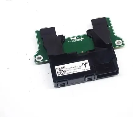Tesla Model 3 AUX in-socket connector 154612900D 154612961D