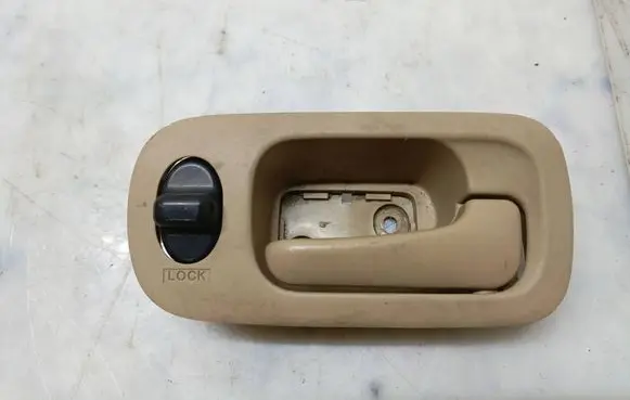 Honda CR-V Front door interior handle S9AFRR