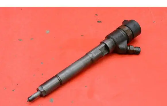 Opel Antara Fuel injector 0445110270