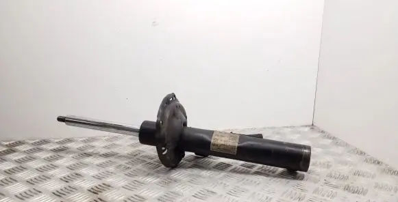 Volkswagen PASSAT B8 Front shock absorber/damper 3Q0413031BN