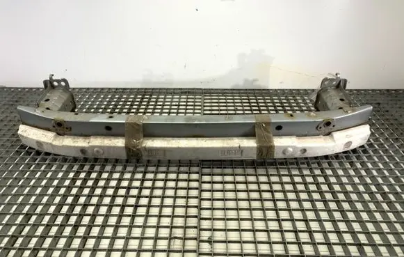 Toyota Auris 150 Front bumper support beam 